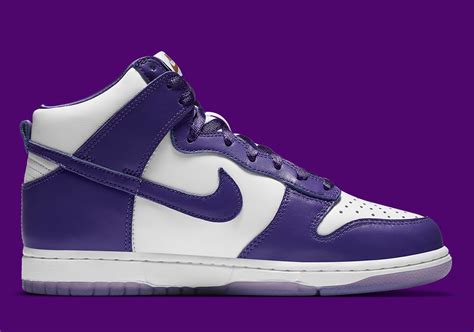 purple sneakers nike